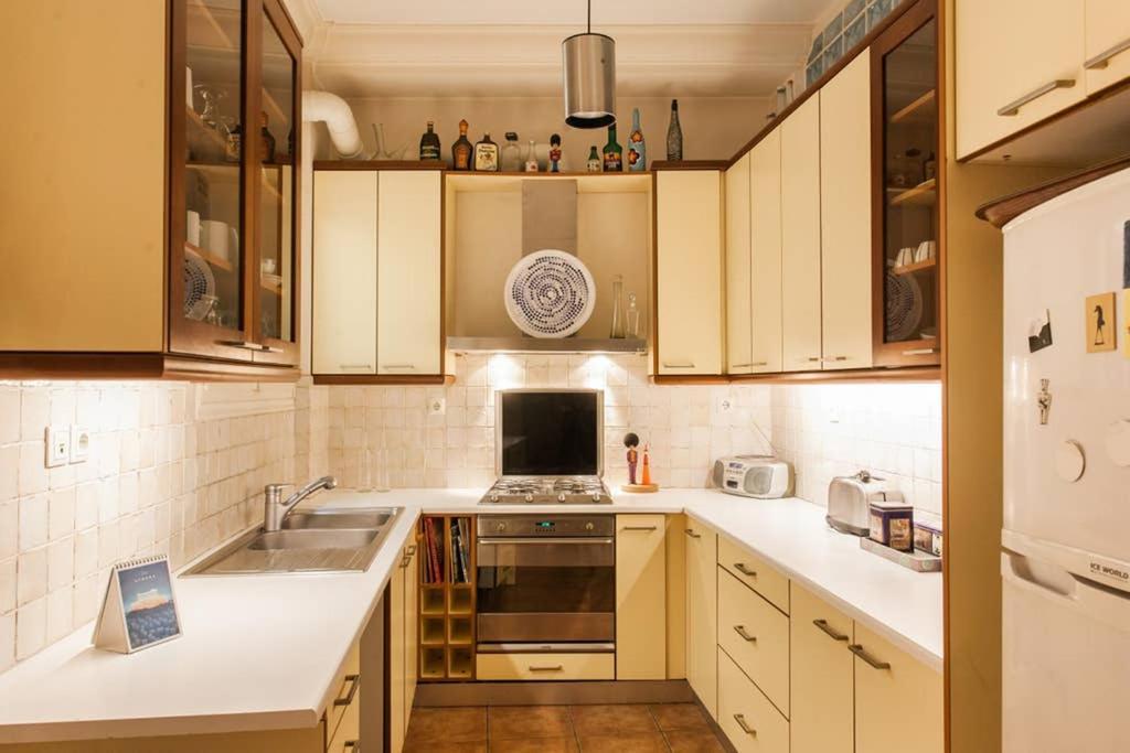 Mid Century 3 Bdr City Centre Townhouse Athen Eksteriør billede