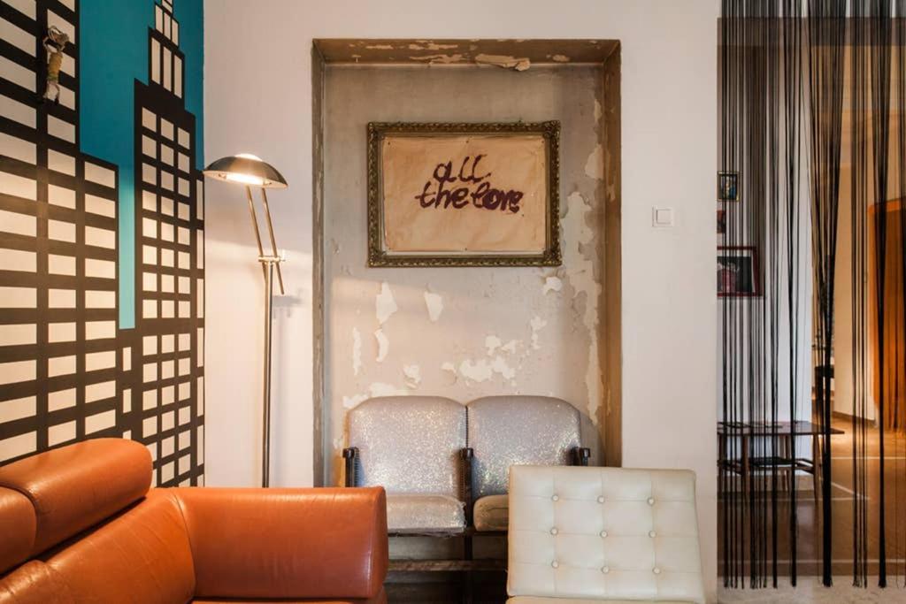 Mid Century 3 Bdr City Centre Townhouse Athen Eksteriør billede