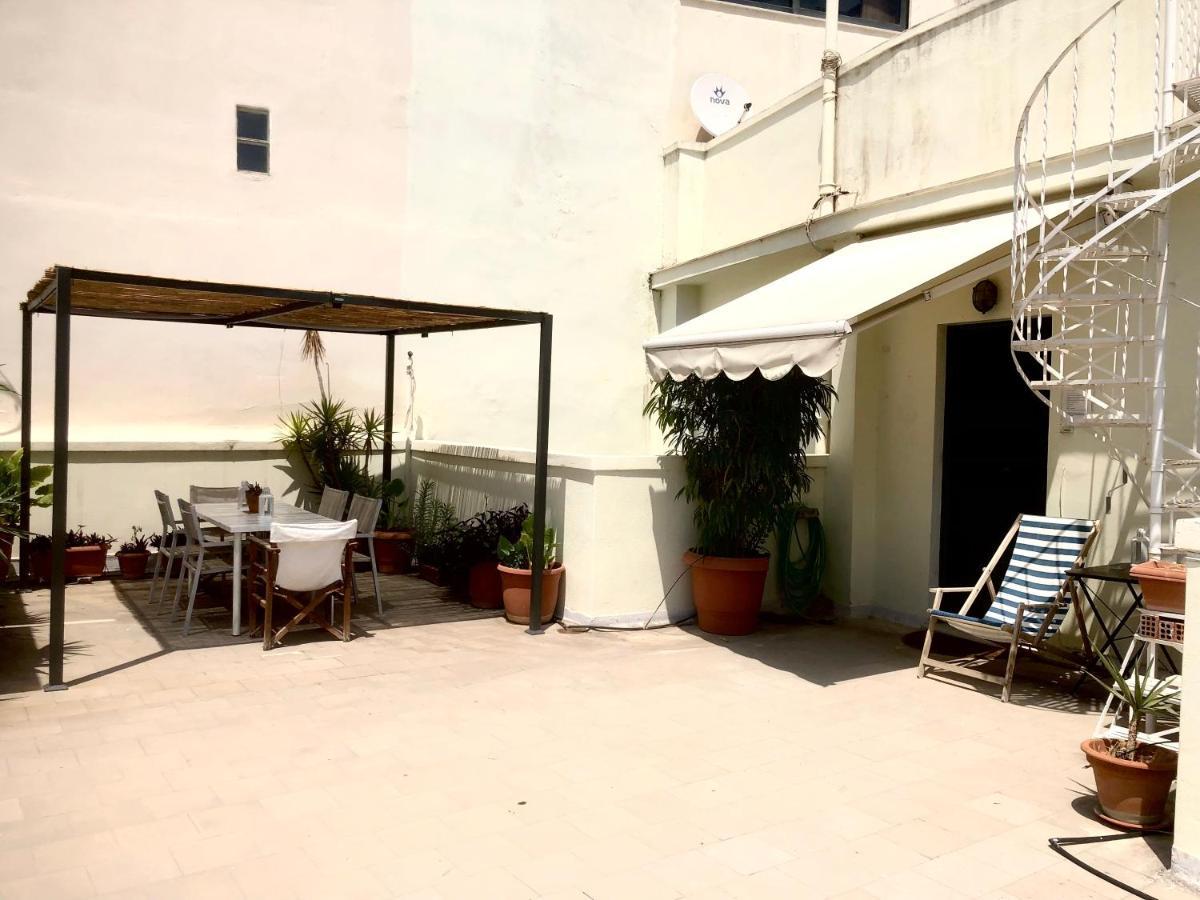 Mid Century 3 Bdr City Centre Townhouse Athen Eksteriør billede