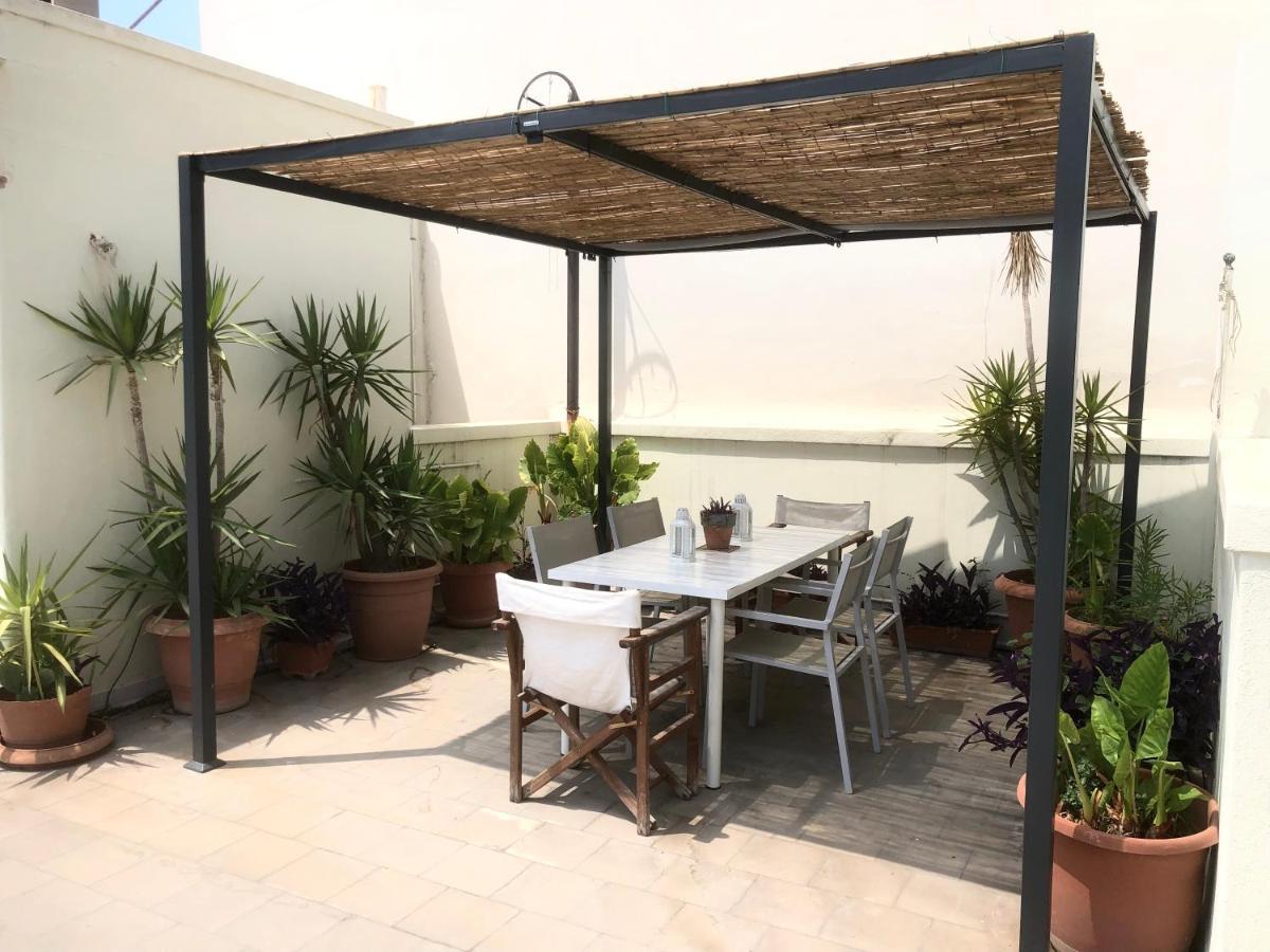 Mid Century 3 Bdr City Centre Townhouse Athen Eksteriør billede